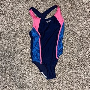 Girls speedo swim suit